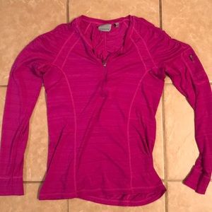 Athleta rash guard - size small